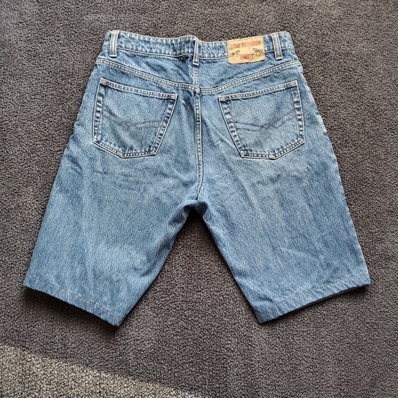 Ross Thomson shorts - Picture 2 of 2